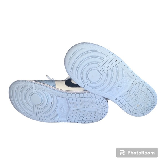 NIKE JORDAN 1 MID - Picture 5 of 6